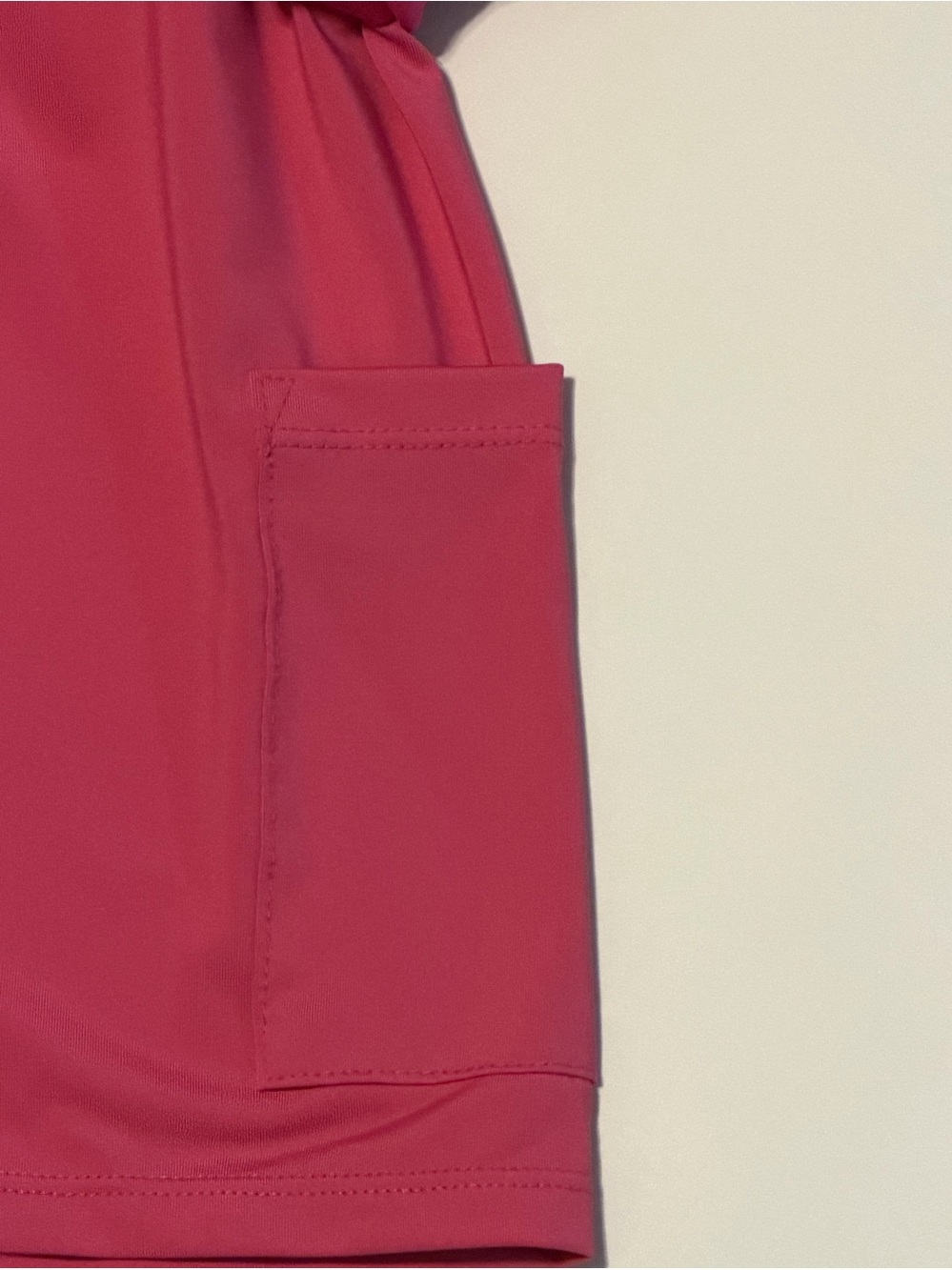 Set Pink Activewear set
Size XS NWT
Skirt has built-in shorts Gym - Picture 5 of 9
